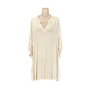 Adorn Cream‎ 3/4 Sleeves Tunic Top